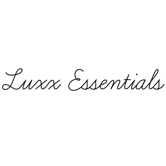 luxxessentials